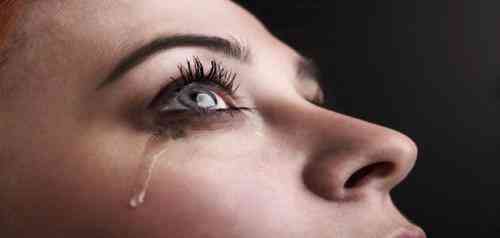تعبیر خواب درباره گریه با اشک