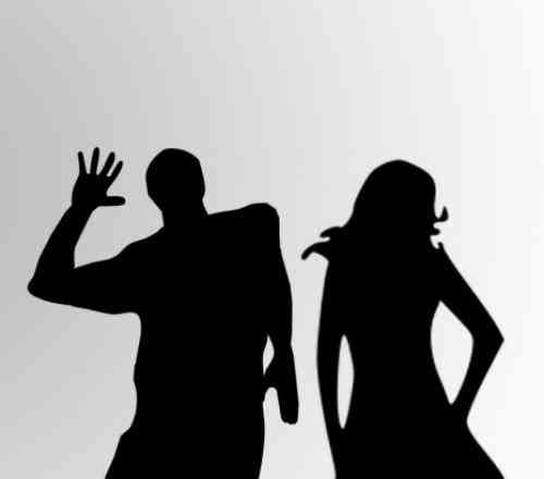تعبیر خواب در مورد ضربه زدن به یک غریبه ، رویای ضربه زدن به کسی که در خواب می شناسم