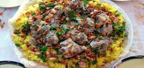 تعبیر خواب درباره خوردن منصاف در خواب