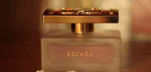تعبیر خواب درباره عطر در خواب برای یک زن متاهل ، مجرد و باردار