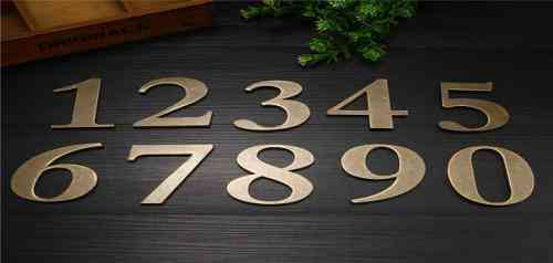 تعبیر دیدن عدد 52 در خواب برای یک زن مجرد ، یک زن متاهل و یک مرد