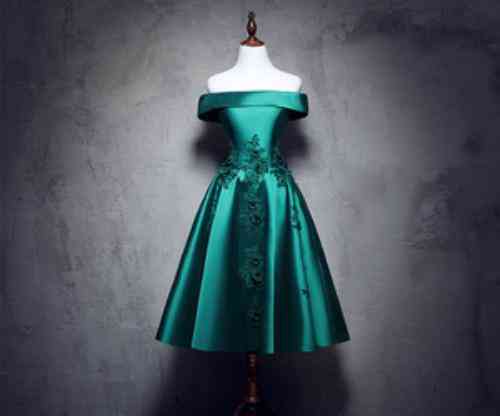 تعبیر لباس سبز در خواب و لباس سبز در خواب تعبیر لباس سبز در خواب و لباس سبز در خواب
